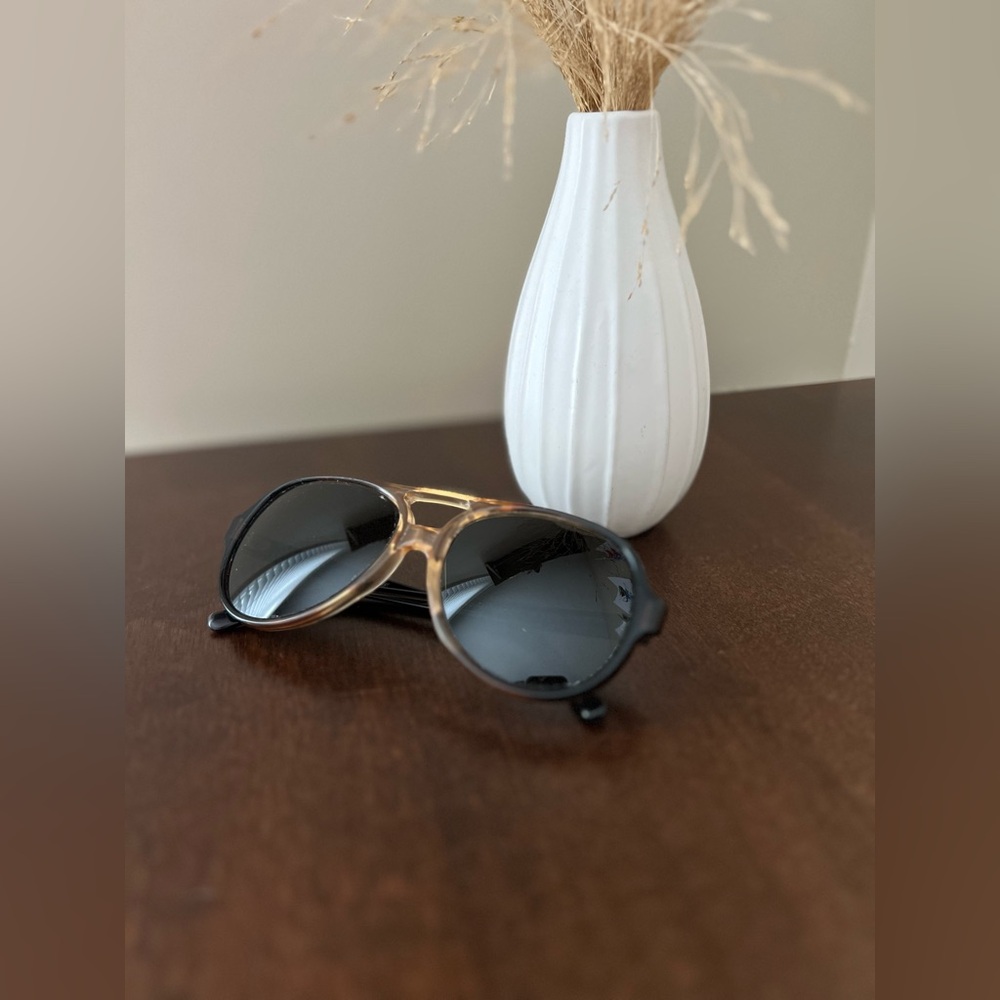 VINTAGE PLAYMAKERS AVIATORS